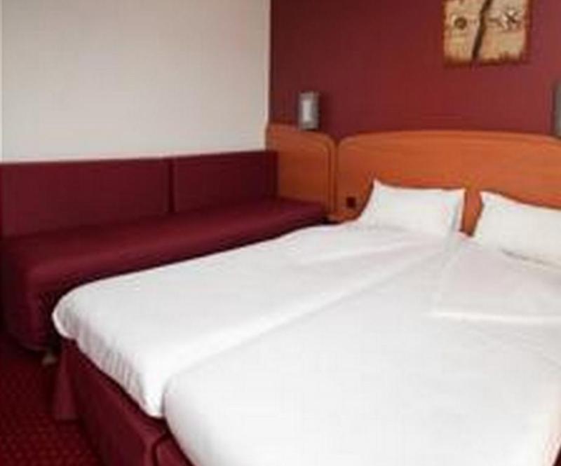 Sky Hotel Goussainville Charles De Gaulle 외부 사진